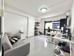 Blk 242 Pasir Ris Street 21 (Pasir Ris), HDB Executive #574762601